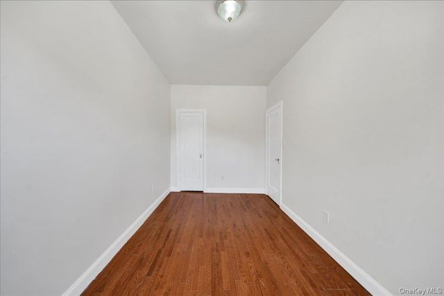 1032 Metcalf Avenue, Bronx, NY 10472