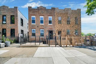 1032 Metcalf Avenue, Bronx, NY 10472