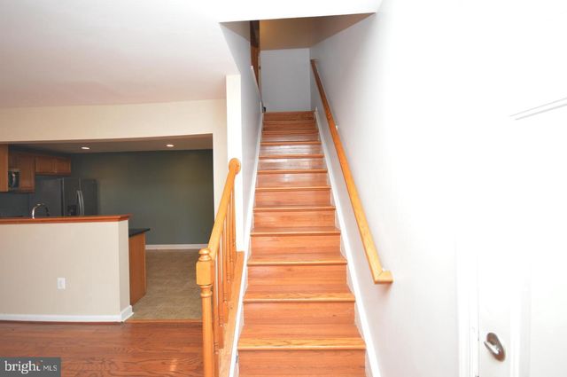 7953 COACHCREST CT, Manassas, VA 20109