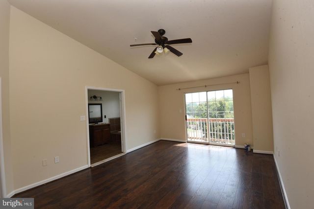 7953 COACHCREST CT, Manassas, VA 20109