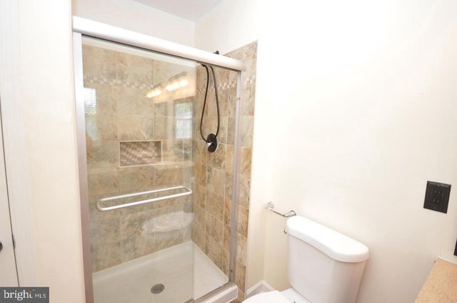 7953 COACHCREST CT, Manassas, VA 20109