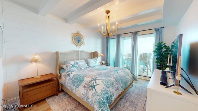 2230 Beach Drive, 806, Gulfport, MS 39507