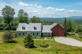 3333 Under The Mountain Road, Londonderry, VT 05155