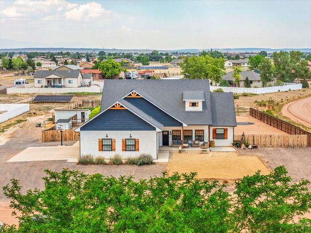 701 W Questa Dr, Pueblo West, CO 81007