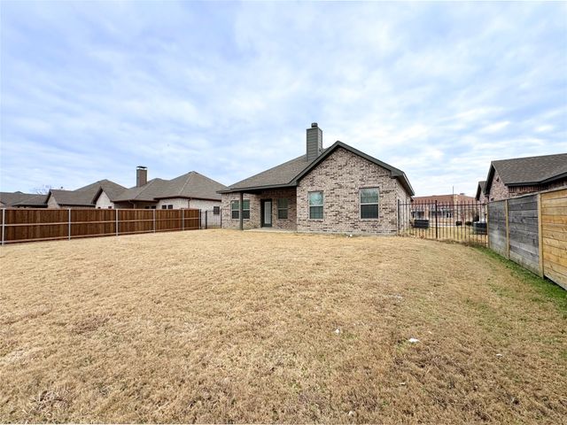 557 S Utah Street, Celina, TX 75009