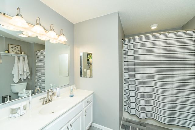 4180 Peregrine Lane SE, Rochester, MN 55904