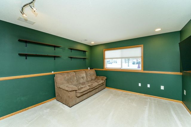 4180 Peregrine Lane SE, Rochester, MN 55904