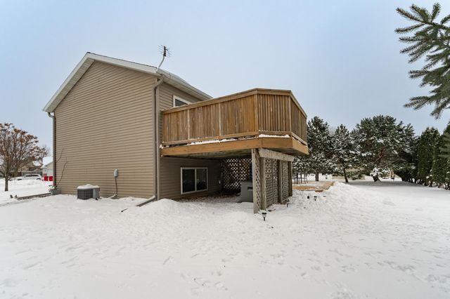 4180 Peregrine Lane SE, Rochester, MN 55904