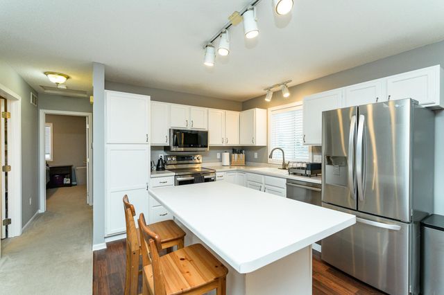 4180 Peregrine Lane SE, Rochester, MN 55904