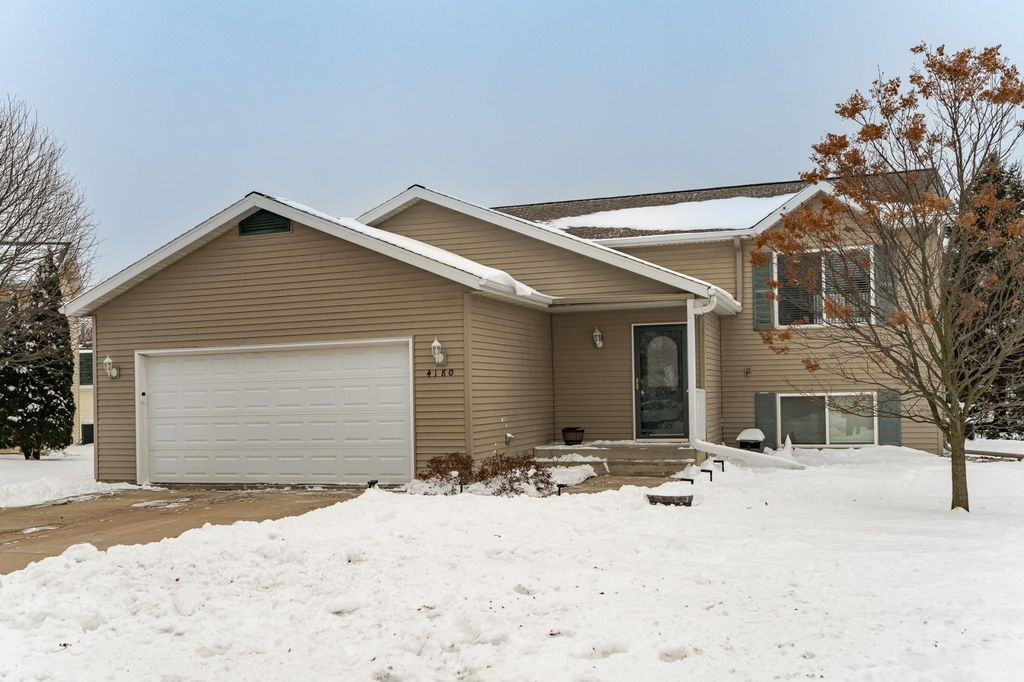 4180 Peregrine Lane SE, Rochester, MN 55904