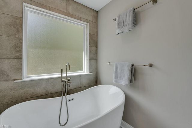 3149 Indian River RD, Virginia Beach, VA 23456