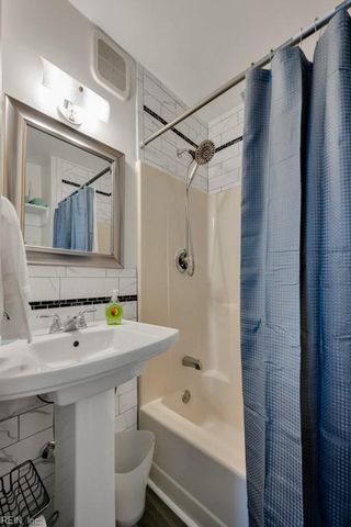 3149 Indian River RD, Virginia Beach, VA 23456