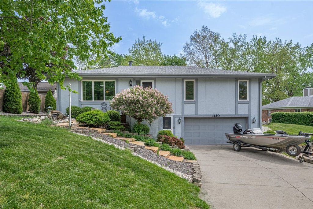 1120 Birchton Place, Vandalia, OH 45377
