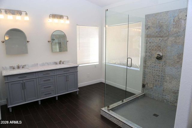 9014 E LARKSPUR Drive, Scottsdale, AZ 85260
