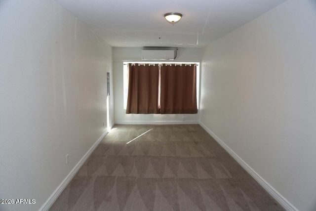 9014 E LARKSPUR Drive, Scottsdale, AZ 85260