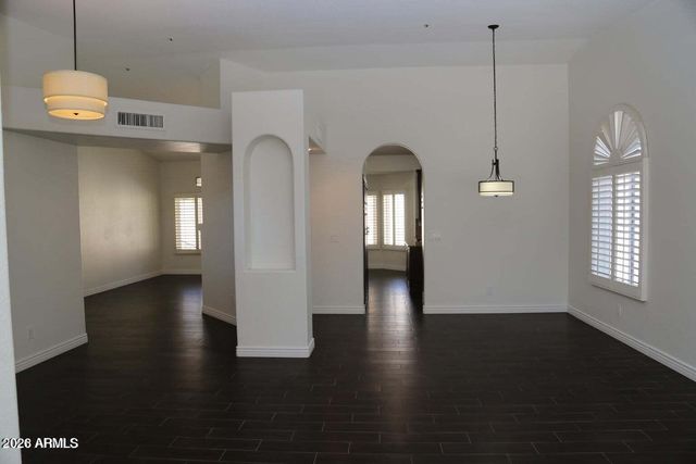 9014 E LARKSPUR Drive, Scottsdale, AZ 85260