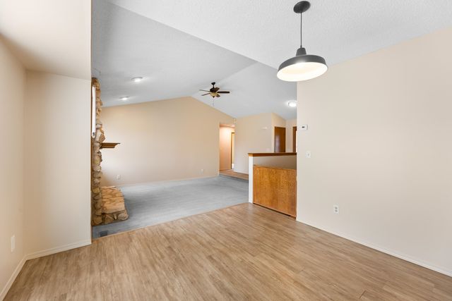 2316 S Linden Cir, Wichita, KS 67207