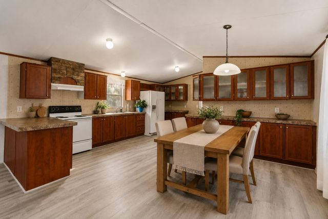 6493 Pappas Road, Waller, TX 77484