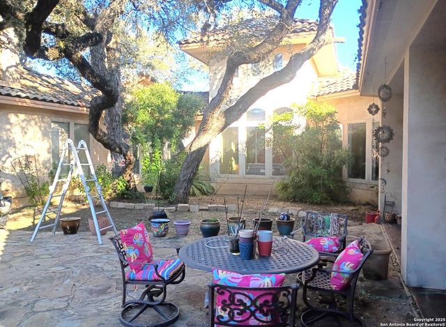 10402 Oak Forest, New Braunfels, TX 78132