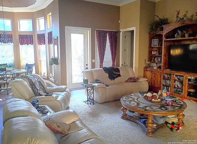 10402 Oak Forest, New Braunfels, TX 78132