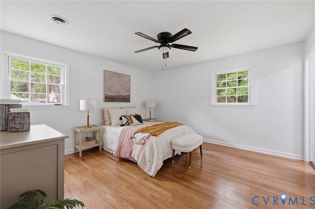 110 Hampton Dr, Colonial Heights, VA 23834