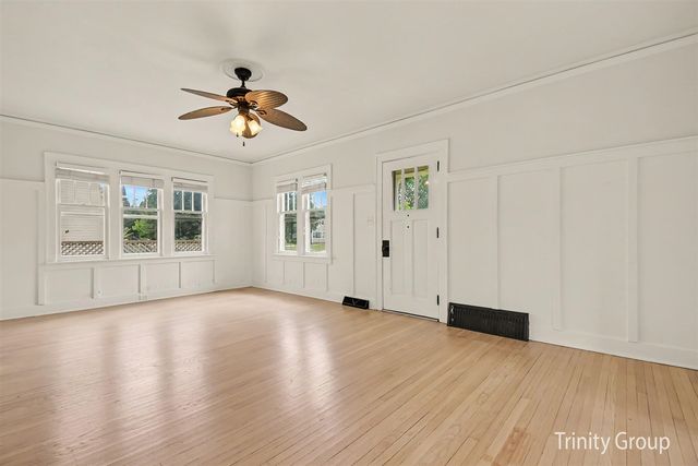 533 E Central Avenue, Zeeland, MI 49464