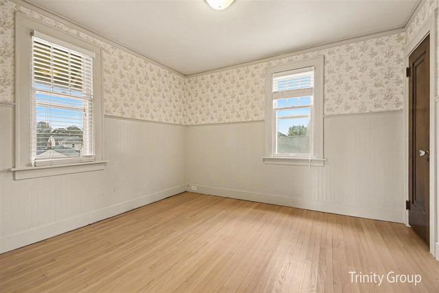 533 E Central Avenue, Zeeland, MI 49464