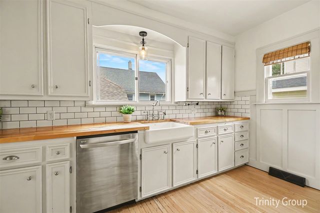 533 E Central Avenue, Zeeland, MI 49464