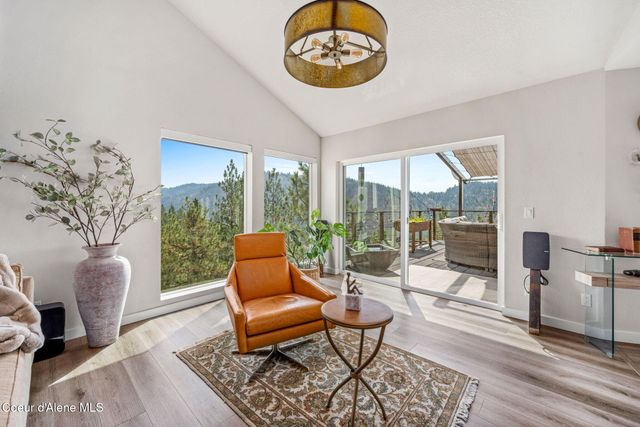 2920 E FERNAN HILL RD, Coeur D'alene, ID 83814
