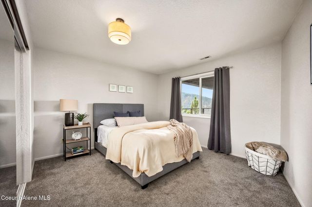 2920 E FERNAN HILL RD, Coeur D'alene, ID 83814
