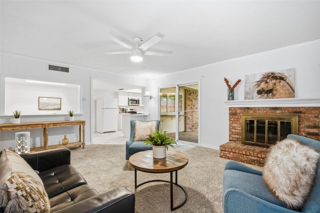 1811 Addington Drive, Carrollton, TX 75007