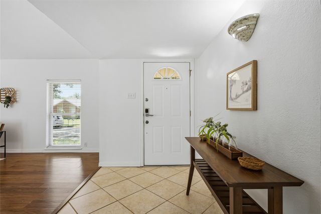 1811 Addington Drive, Carrollton, TX 75007