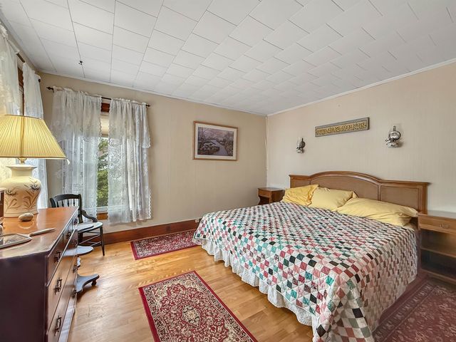 58 Pleasant Street, Colebrook, NH 03576