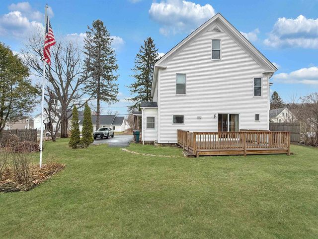 58 Pleasant Street, Colebrook, NH 03576