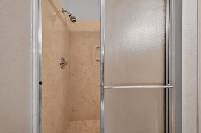 360 Wilcrest Drive 360, Houston, TX 77042