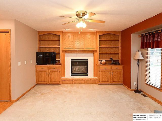 6008 S 159th Avenue, Omaha, NE 68135