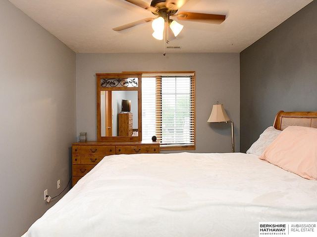 6008 S 159th Avenue, Omaha, NE 68135