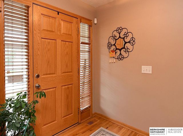 6008 S 159th Avenue, Omaha, NE 68135