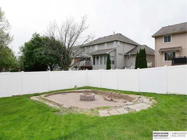 6008 S 159th Avenue, Omaha, NE 68135