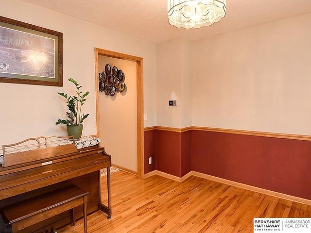 6008 S 159th Avenue, Omaha, NE 68135