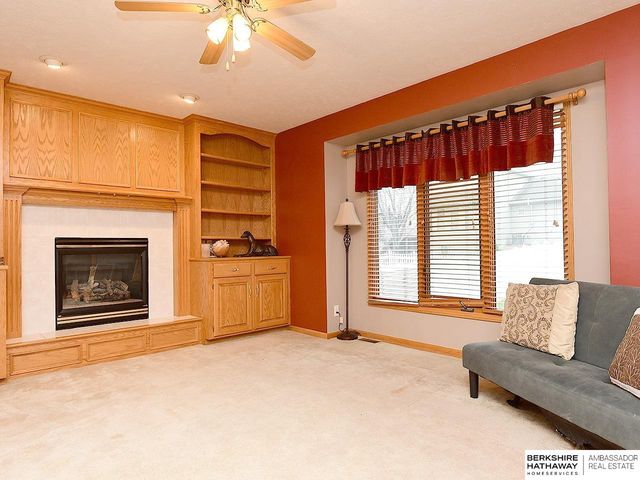6008 S 159th Avenue, Omaha, NE 68135