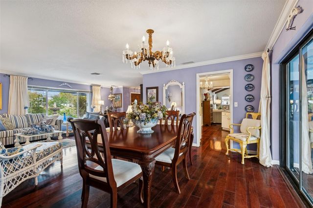 606 GROVEWOOD LANE, Largo, FL 33770