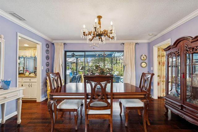 606 GROVEWOOD LANE, Largo, FL 33770