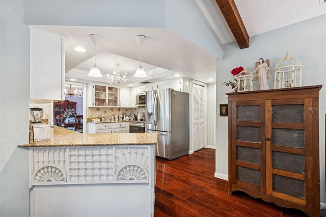 606 GROVEWOOD LANE, Largo, FL 33770