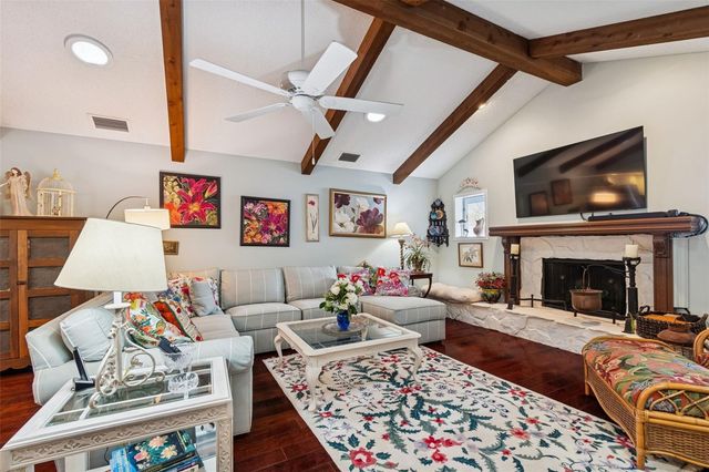 606 GROVEWOOD LANE, Largo, FL 33770