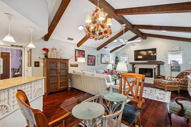 606 GROVEWOOD LANE, Largo, FL 33770