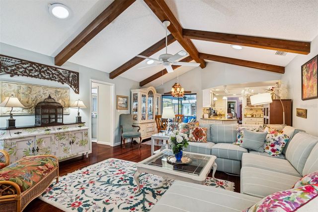 606 GROVEWOOD LANE, Largo, FL 33770