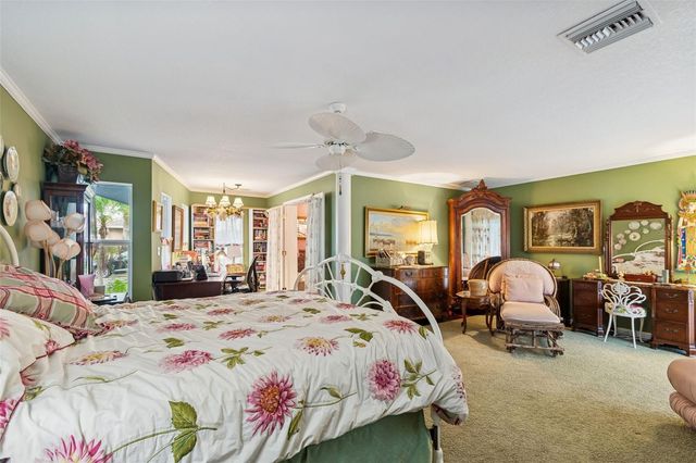 606 GROVEWOOD LANE, Largo, FL 33770