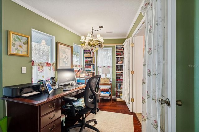 606 GROVEWOOD LANE, Largo, FL 33770