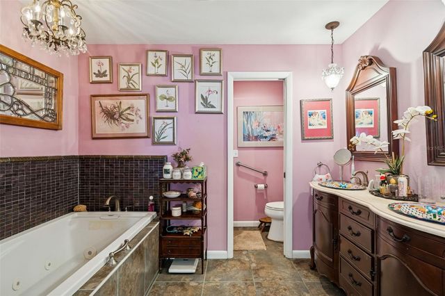 606 GROVEWOOD LANE, Largo, FL 33770